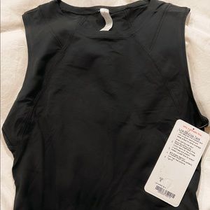 Lululemon line up crop tee